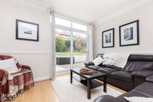 Photo 17- click for photo gallery